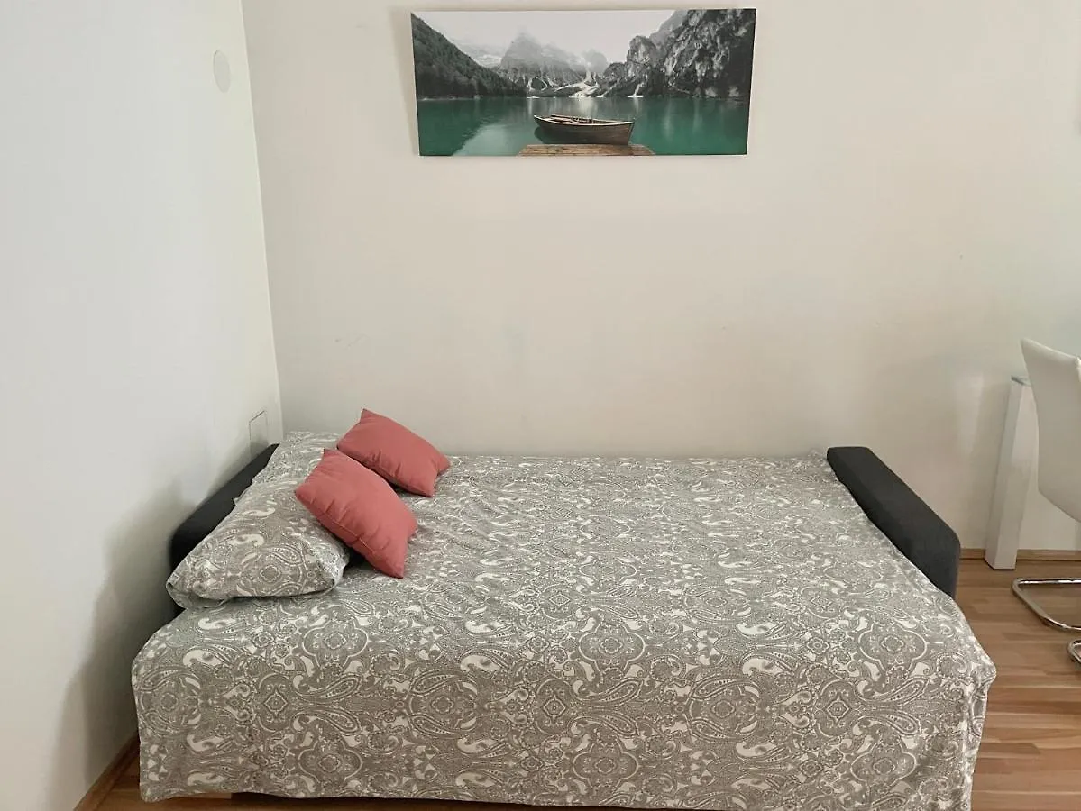 1 Bedroom Apartment Near Central Station Vienna Austria
